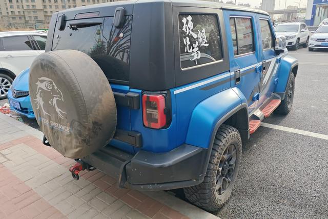 BAIC BJ40 2021 2.0 D AT 4 WD （ ） — фото 3