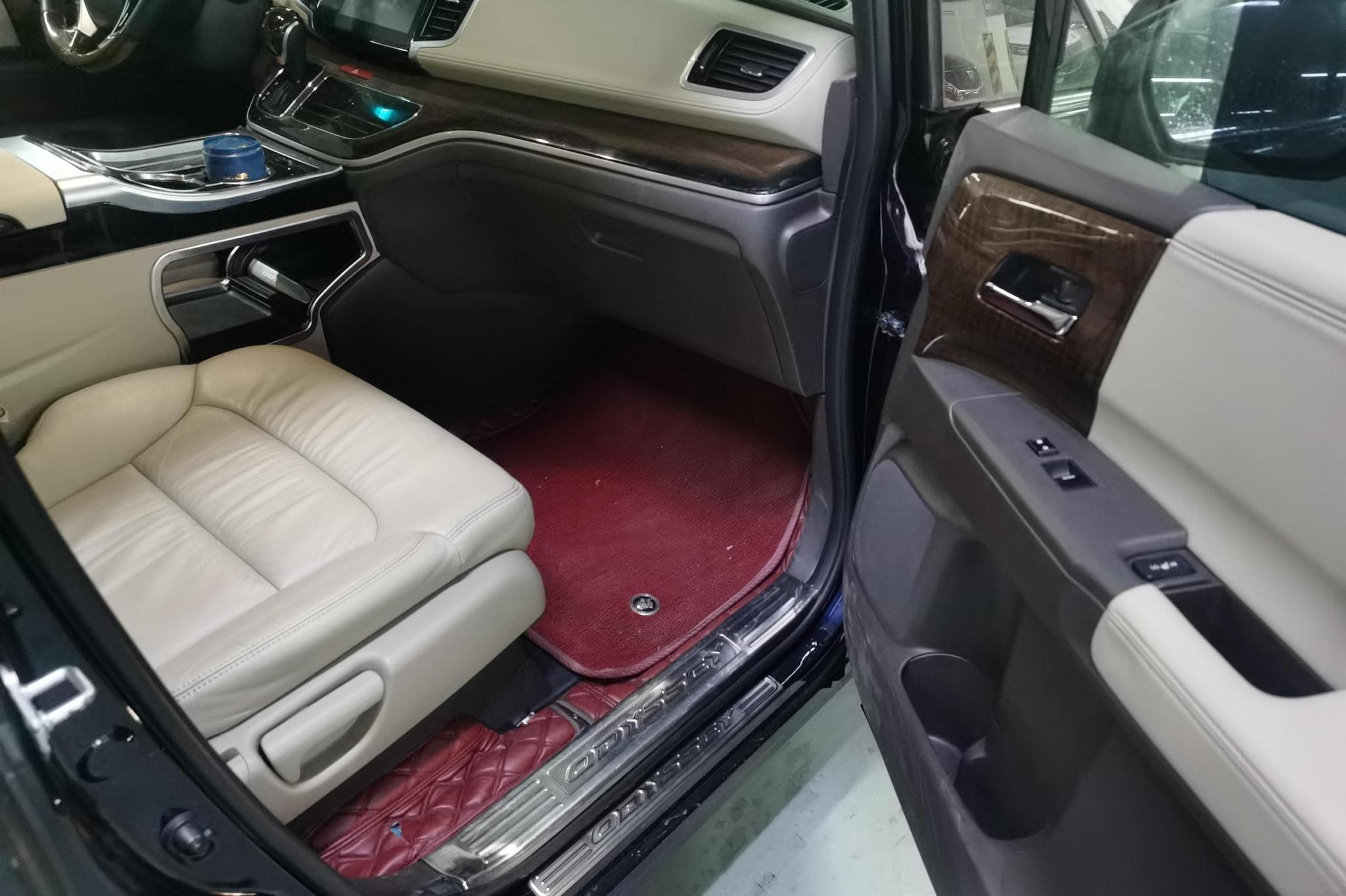 Honda Odyssey 2017 2.4L Luxury