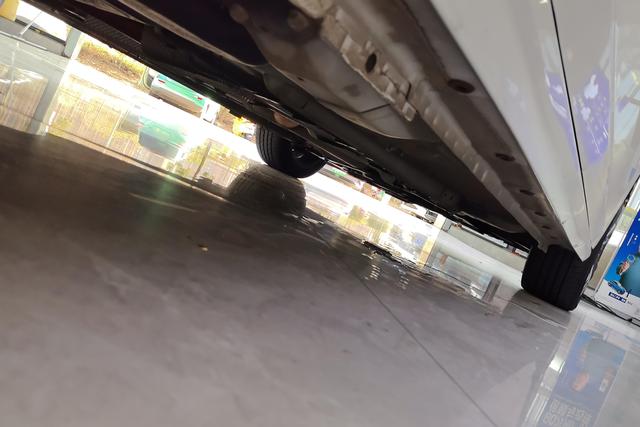 Dongfeng MAX 2021 1.5 T ·Hybrid — фото 7