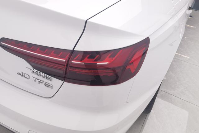 Audi A4L 2024 40 TFSI — фото 12