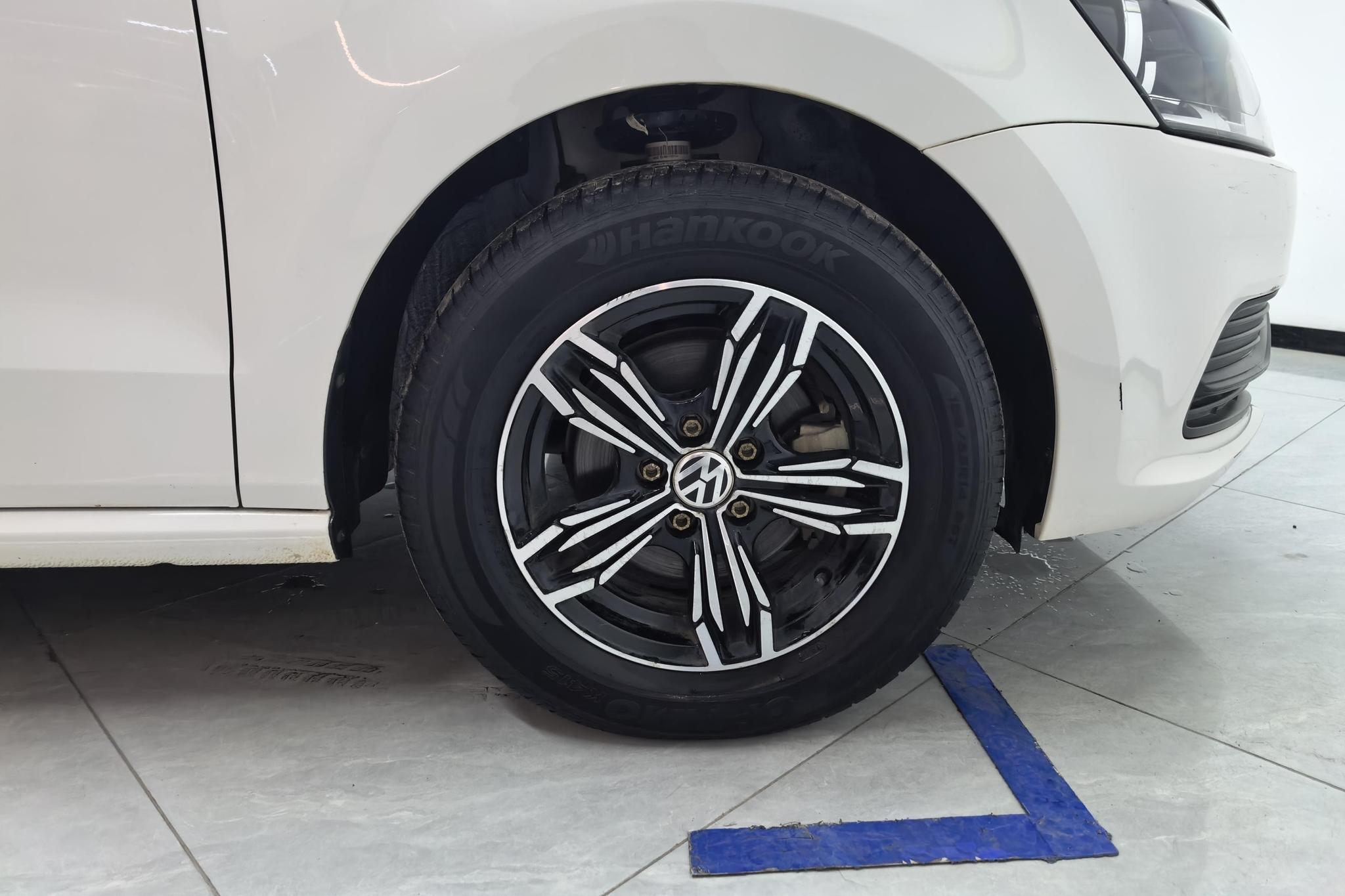 Volkswagen Polo 2018 1.5L AT