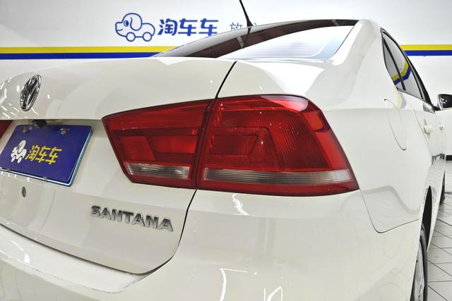 Volkswagen Santana 2015 1.4 L MT — фото 5
