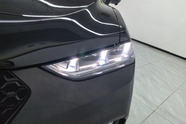 Wei Pai VV7 id 3784806 из Китая 28