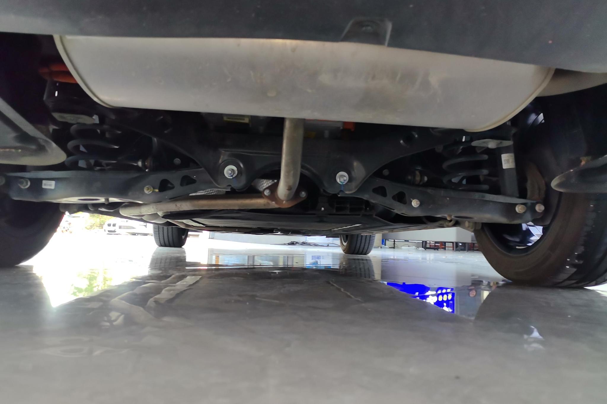 Roewe D7 DMH 2023 125