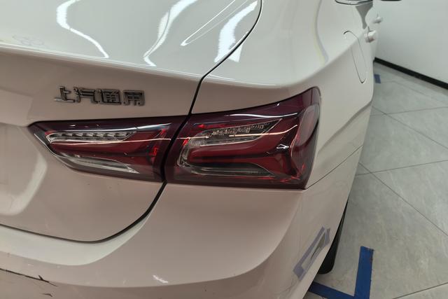 Chevrolet Mai Ruibao XL id 3785436 из Китая 17