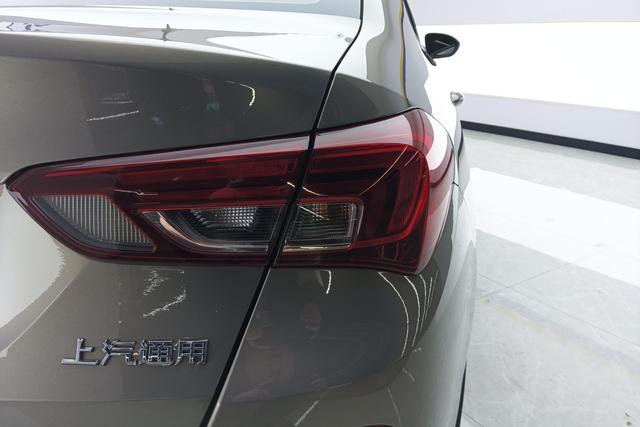 Buick Excelle id 3804196 из Китая 8