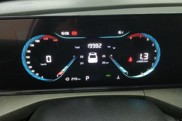 Chang'an Yidong 2024 Белый из Китая, фото 2