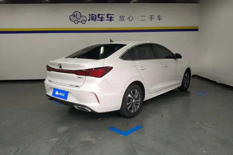 Changan Eado — фото 3