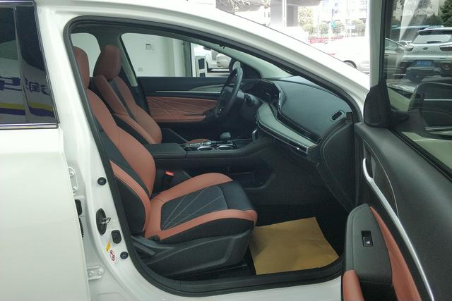 Chang'an Yidong id 3768901 из Китая 10