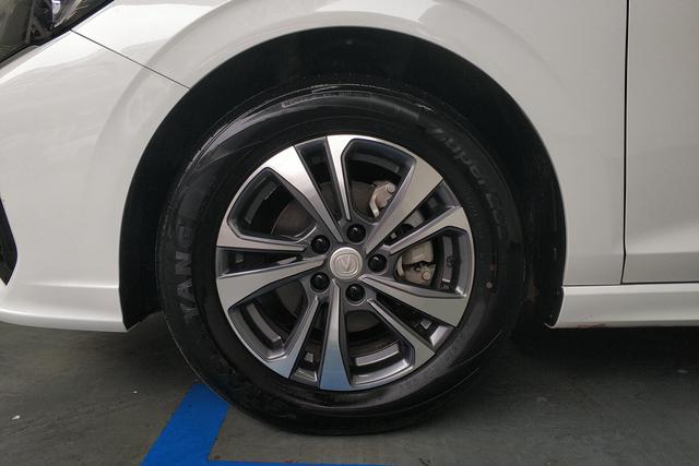 Chang'an Yidong id 3768901 из Китая 15