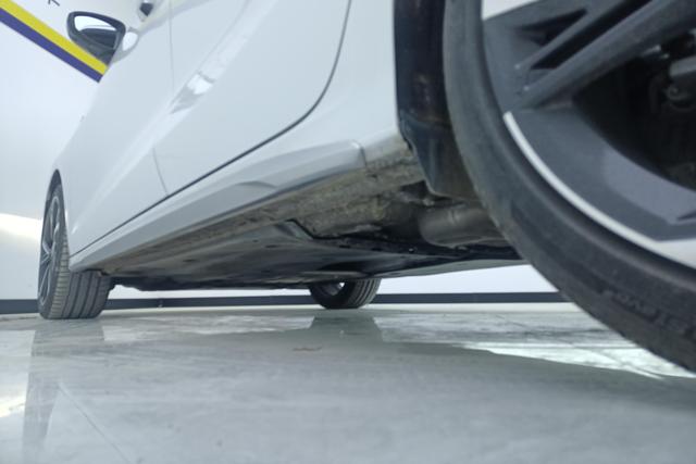 Audi A3 2023 Sportback 35 TFSI Sport — фото 8