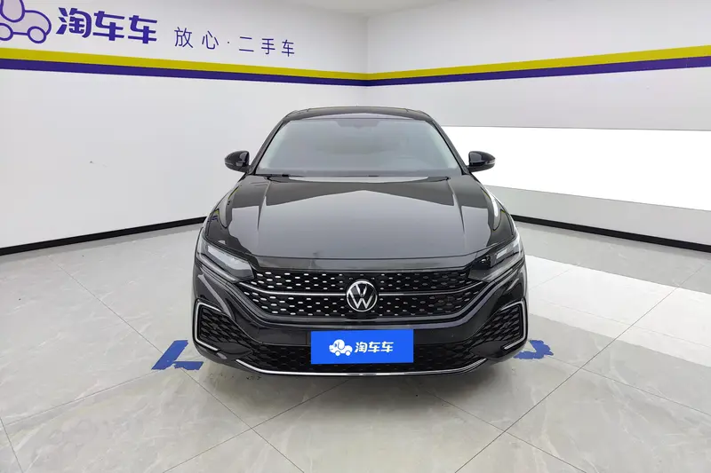 Volkswagen Passat — фото 2