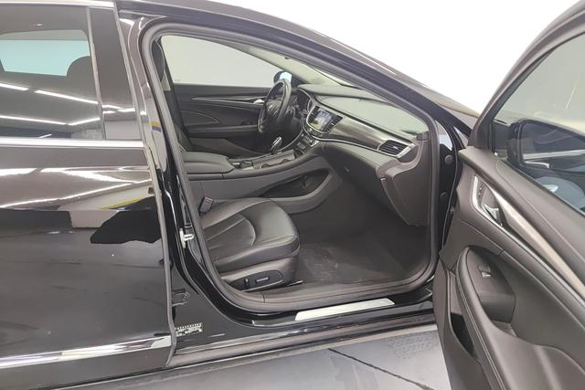 Buick Lacrosse id 3768840 из Китая 18