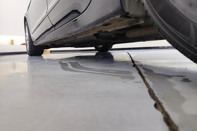 Buick Lacrosse id 3768840 из Китая 23