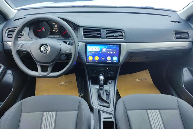 Volkswagen Gran Lavida 2017 1.6 L AT — фото 11