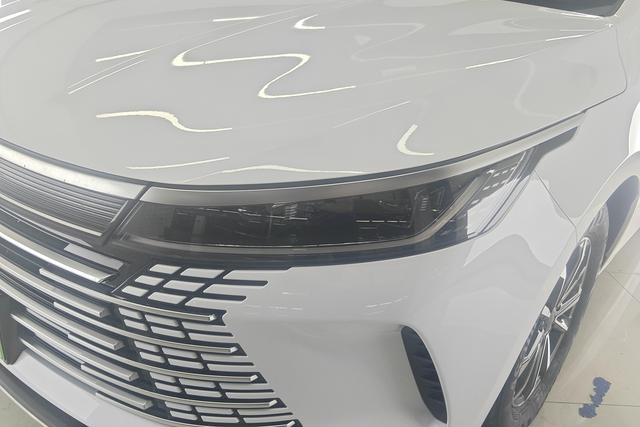 BYD Destroyer 05 2023 Белый из Китая, фото 6