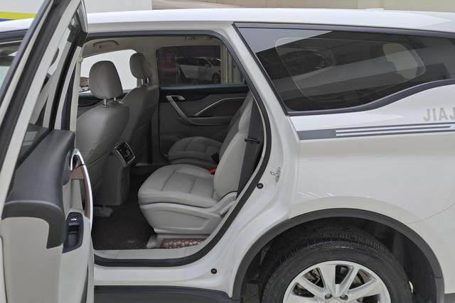 Geely Automobile Jiajie id 3785577 из Китая 14