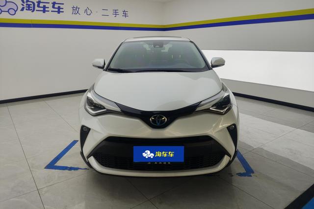 Toyota C-HR 2021 2.0 L — фото 2