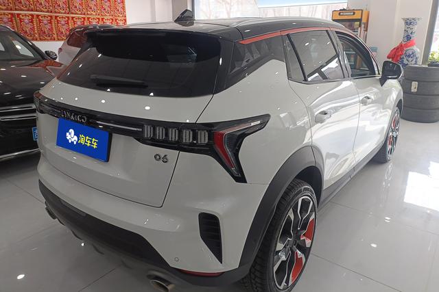 Lynk 06 2022 Белый из Китая