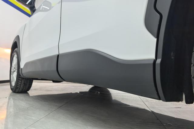 Toyota Corolla Cross 2024 2.0 L CVT — фото 9
