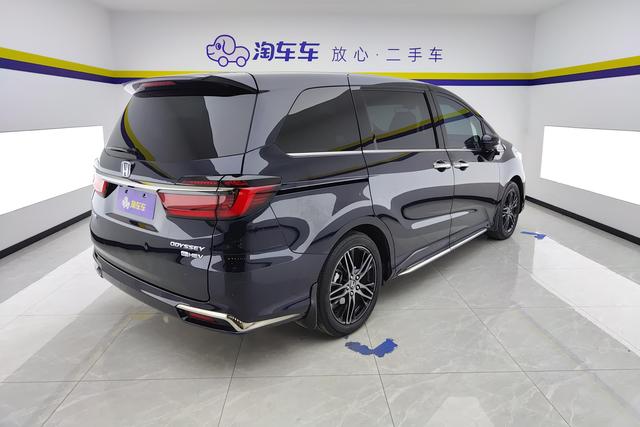 Honda Odyssey 2023 Синий из Китая, фото 4