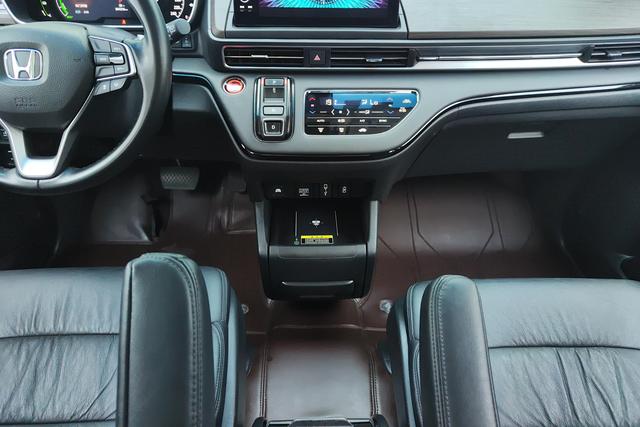 Honda Odyssey 2023 Синий из Китая, фото 5