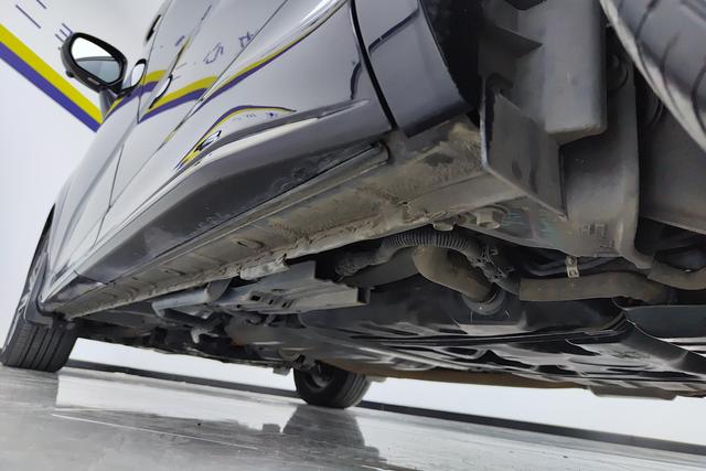 Honda Odyssey id 3840621 из Китая 12