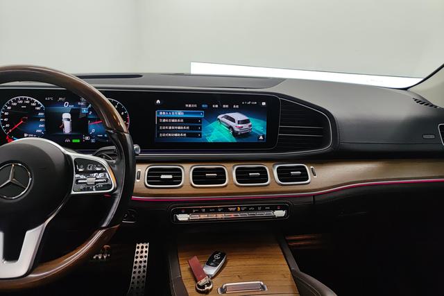 Mercedes-Benz GLS 2023 Черный из Китая, фото 5