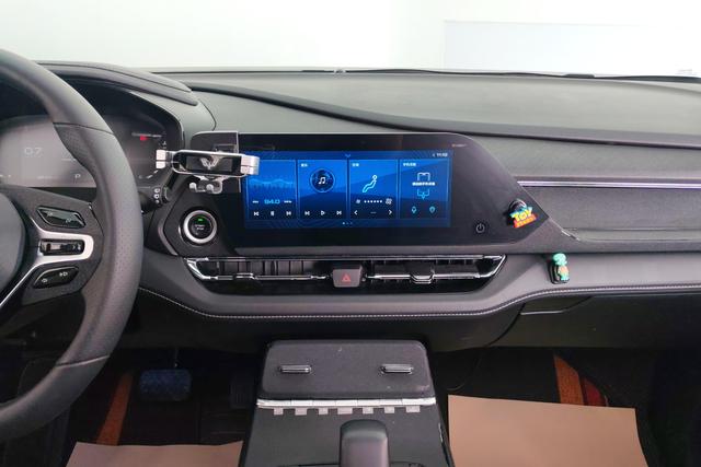 Wuling Automobile Capgemini Victory 2021 Темно-серый из Китая