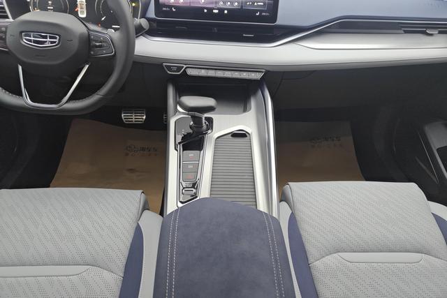 Geely Automobile Xingrui id 3784085 из Китая 12