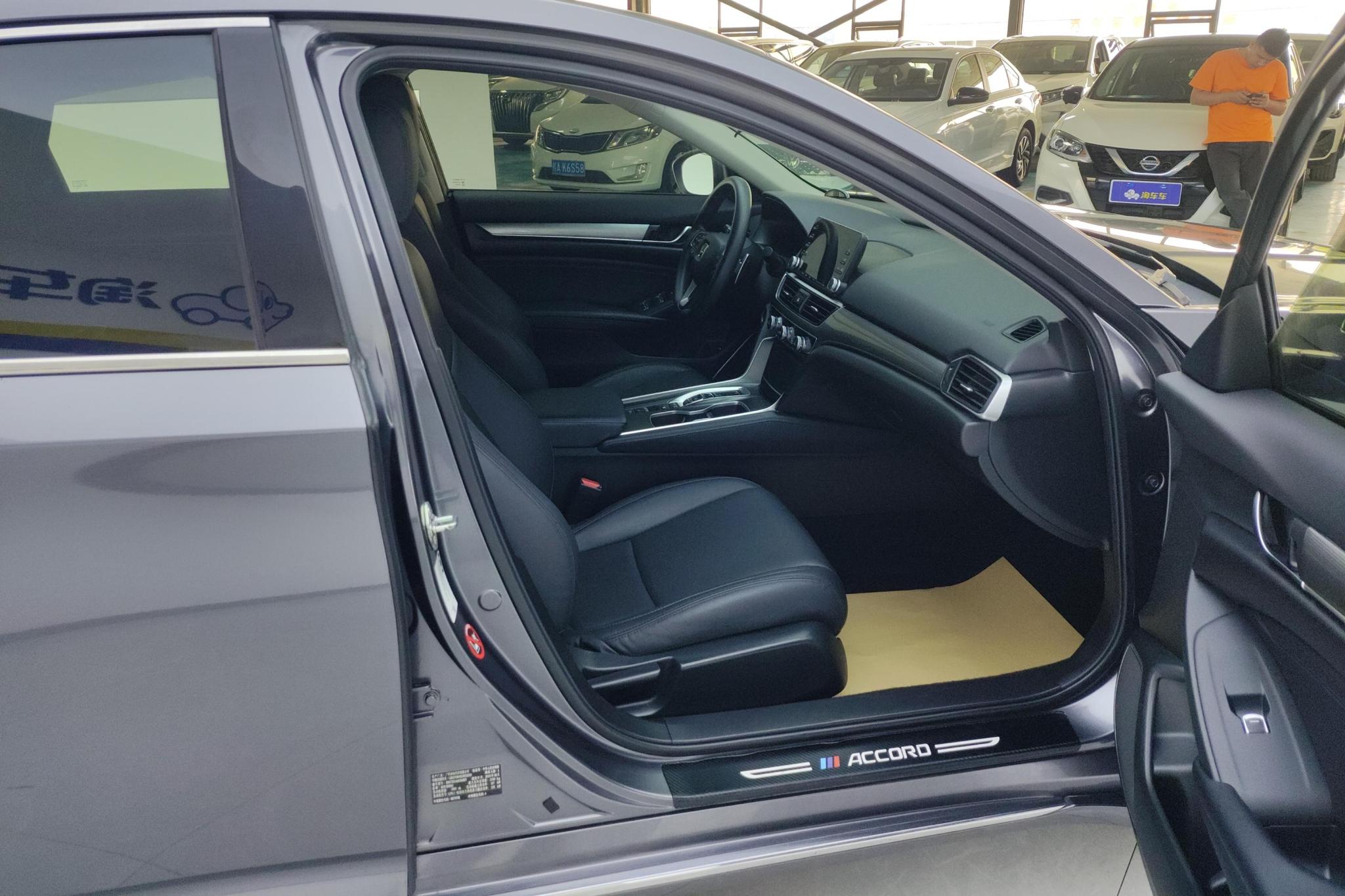 Honda Accord 2018 2.0L VI