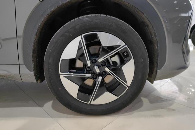 Geely Galaxy Galaxy E5 2025 Темно-серый из Китая, фото 5