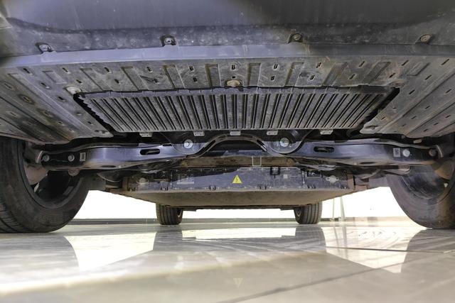 Geely Galaxy Galaxy E5 id 3781776 из Китая 14