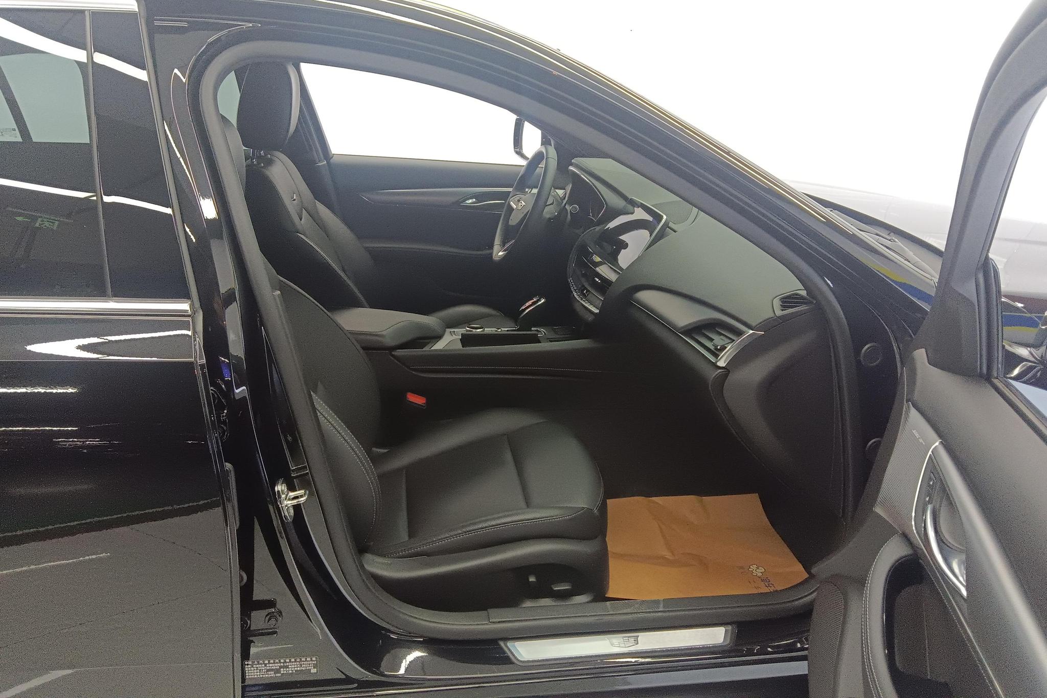 Cadillac CT5 2022 28T Luxury Standard