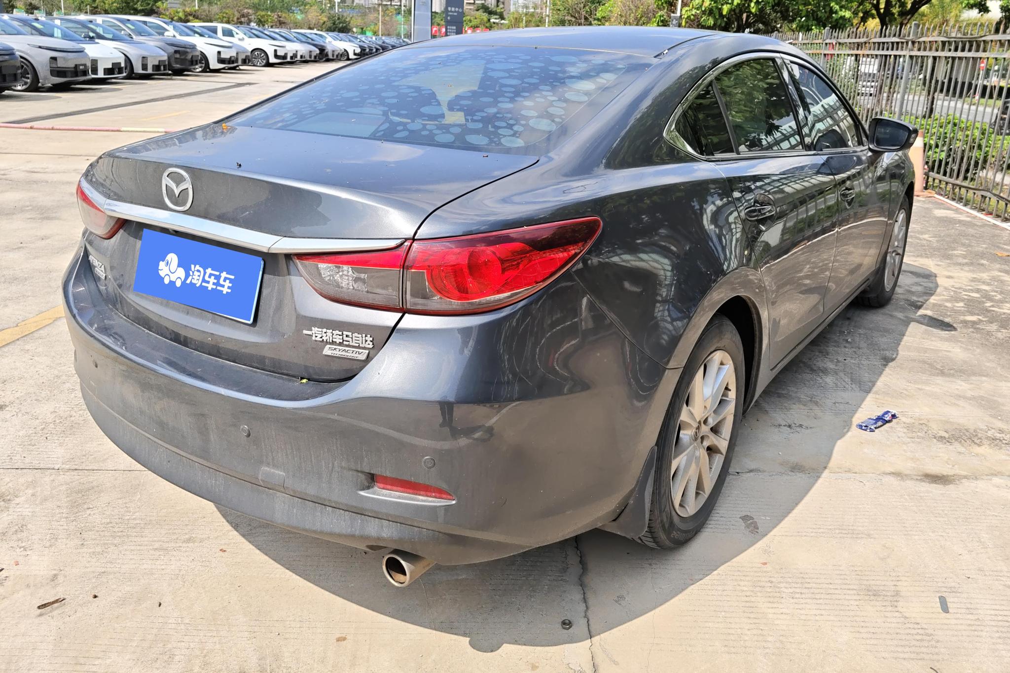 Mazda Atenza 2015 2.0L Luxury