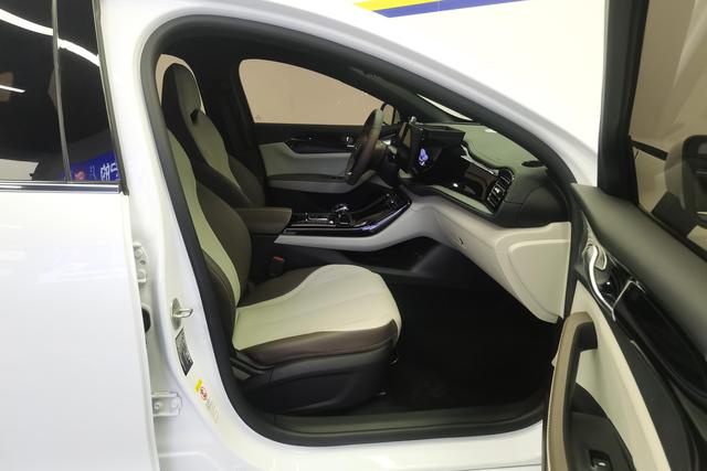 BYD Qin PLUS DM id 3769383 из Китая 8