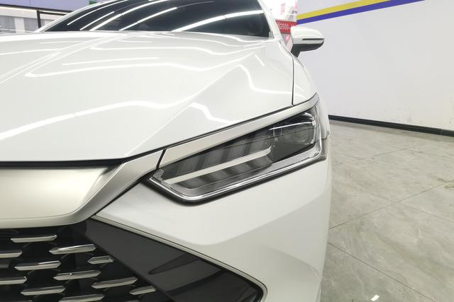 BYD QIN PLUS Hybrid 2023 — фото 4
