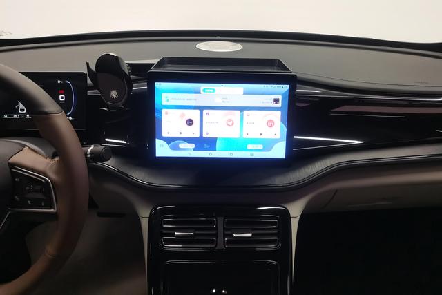 BYD Qin PLUS DM id 3769383 из Китая 17