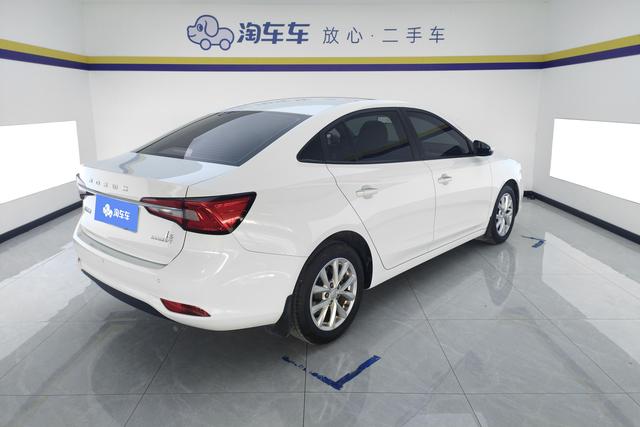 Roewe i5 2020 — фото 3