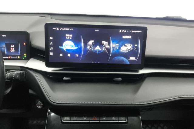 Haval H6 2023 Белый из Китая, фото 5