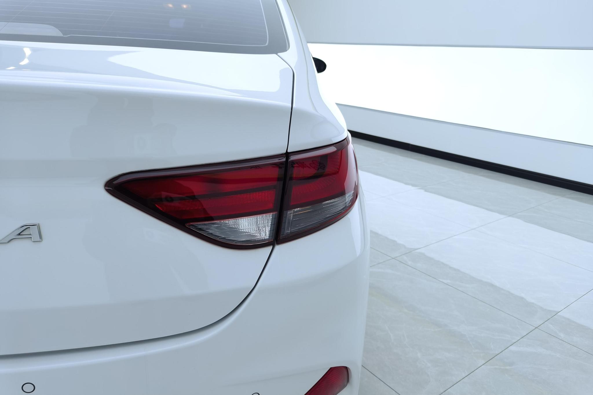 Hyundai Elantra 2020 1.6L AT GL