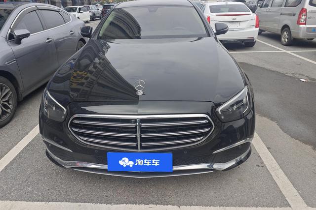 Mercedes-Benz E-Class 2023 E 300 L Luxury — фото 2