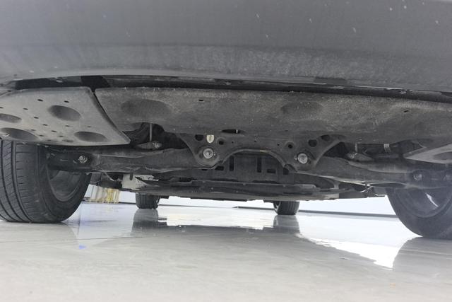 Red flag E-QM5 2023 Черный из Китая, фото 5