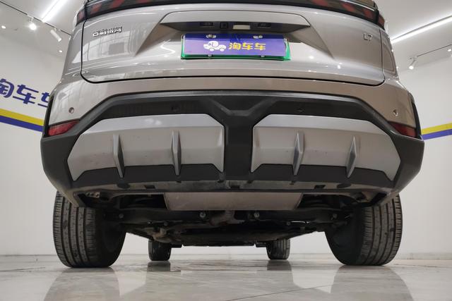 Geely Galaxy Galaxy L7 id 3823659 из Китая 9