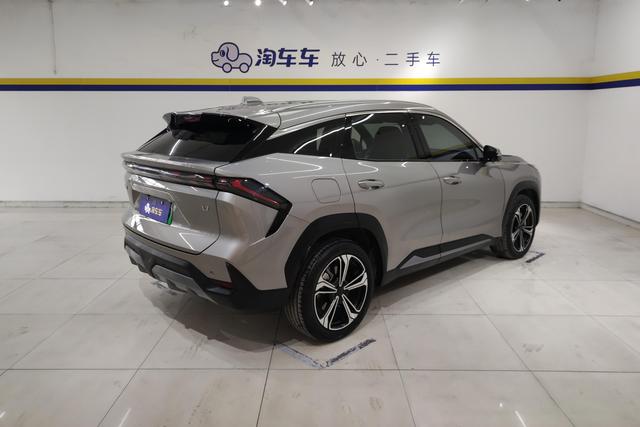 Geely Galaxy Galaxy L7 id 3823659 из Китая 17