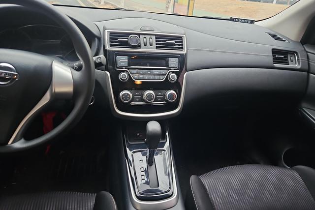 Nissan TIIDA 2024 1.6 L CVT — фото 12
