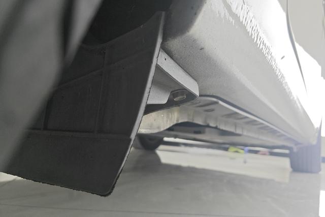 Toyota Corolla dual engine E+ id 3823560 из Китая 7