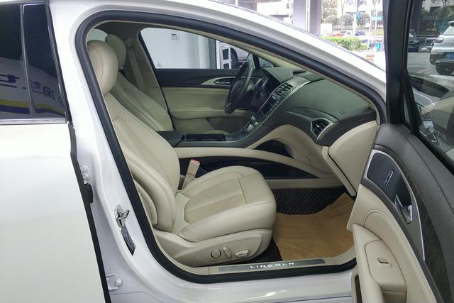 Lincoln MKZ id 3804420 из Китая 13