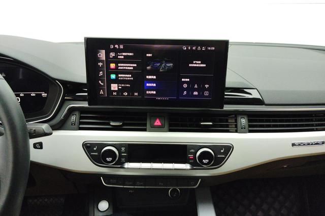 Audi A5 2024 Белый из Китая, фото 4