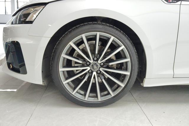 Audi A5 id 3810172 из Китая 9